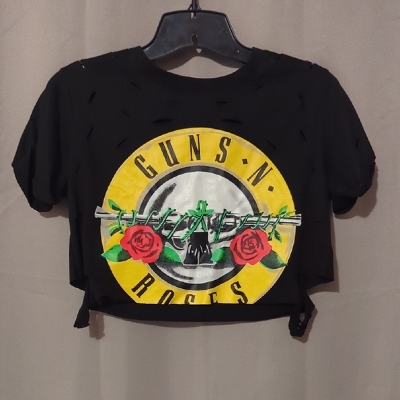Tops - Guns N Roses Black Crop Top